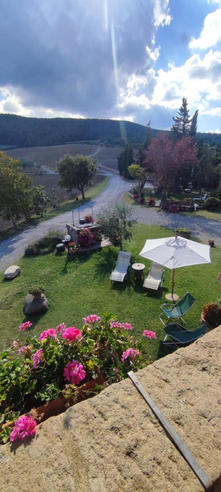 Agriturismo Il Pozzo Кастільйоне-д'Орчія Екстер'єр фото